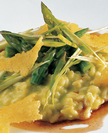 foto ricetta Riso agli asparagi, verdi cotti e crudi e schegge di parmigiano 
