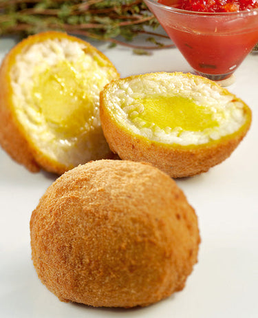 foto ricetta Risotto in palla fritta con cuore di aglio e confettura piccante di pomodoro 