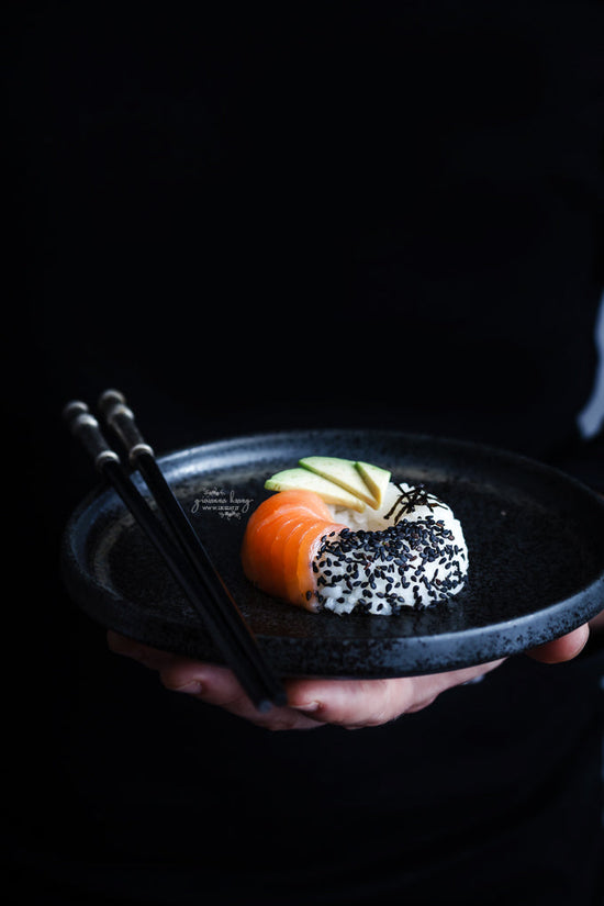 Sushi Donut al Salmone e Avocado 